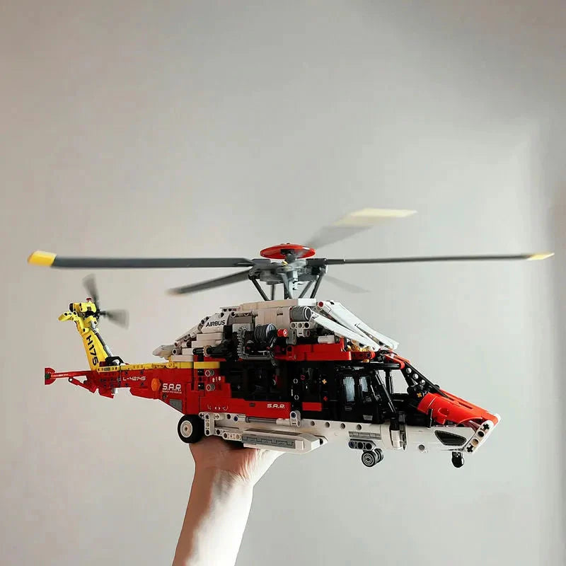 custom moc motorized airbus h175 rescue helicopter bricks toy 74666 usablocks 333 1b7d31bf 80c0 43e8 81b6 046e1b2d28d9 custom moc motorized airbus h175 rescue helicopter bricks toy 74666 usablocks 333 1b7d31bf 80c0 43e8 81b6 046e1b2d28d9